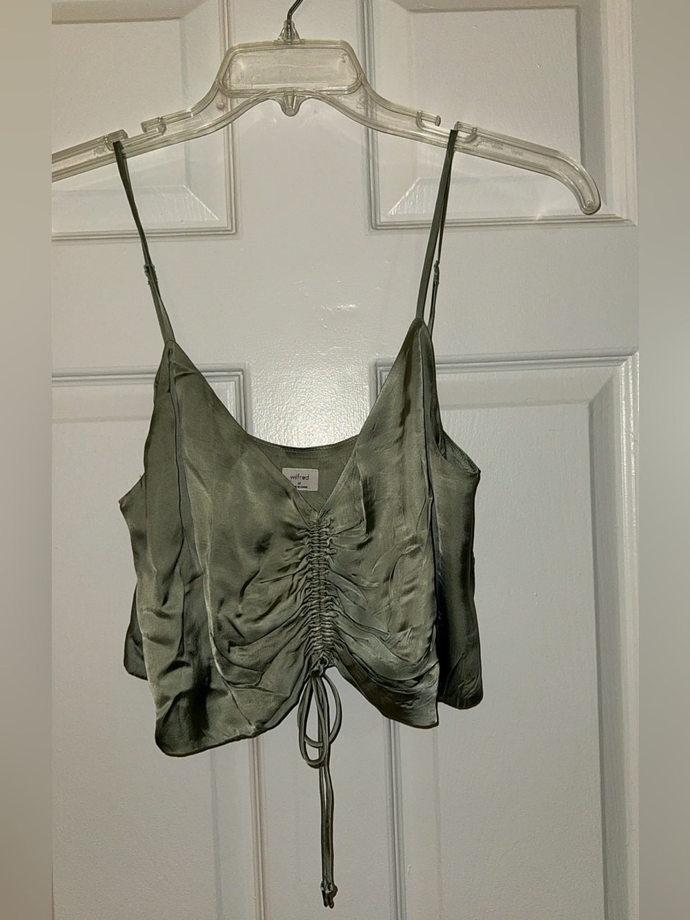 Excellent condition Aritzia Wilfred Verso Ruched Camisole Green Tea Medium - Picture 2 of 5